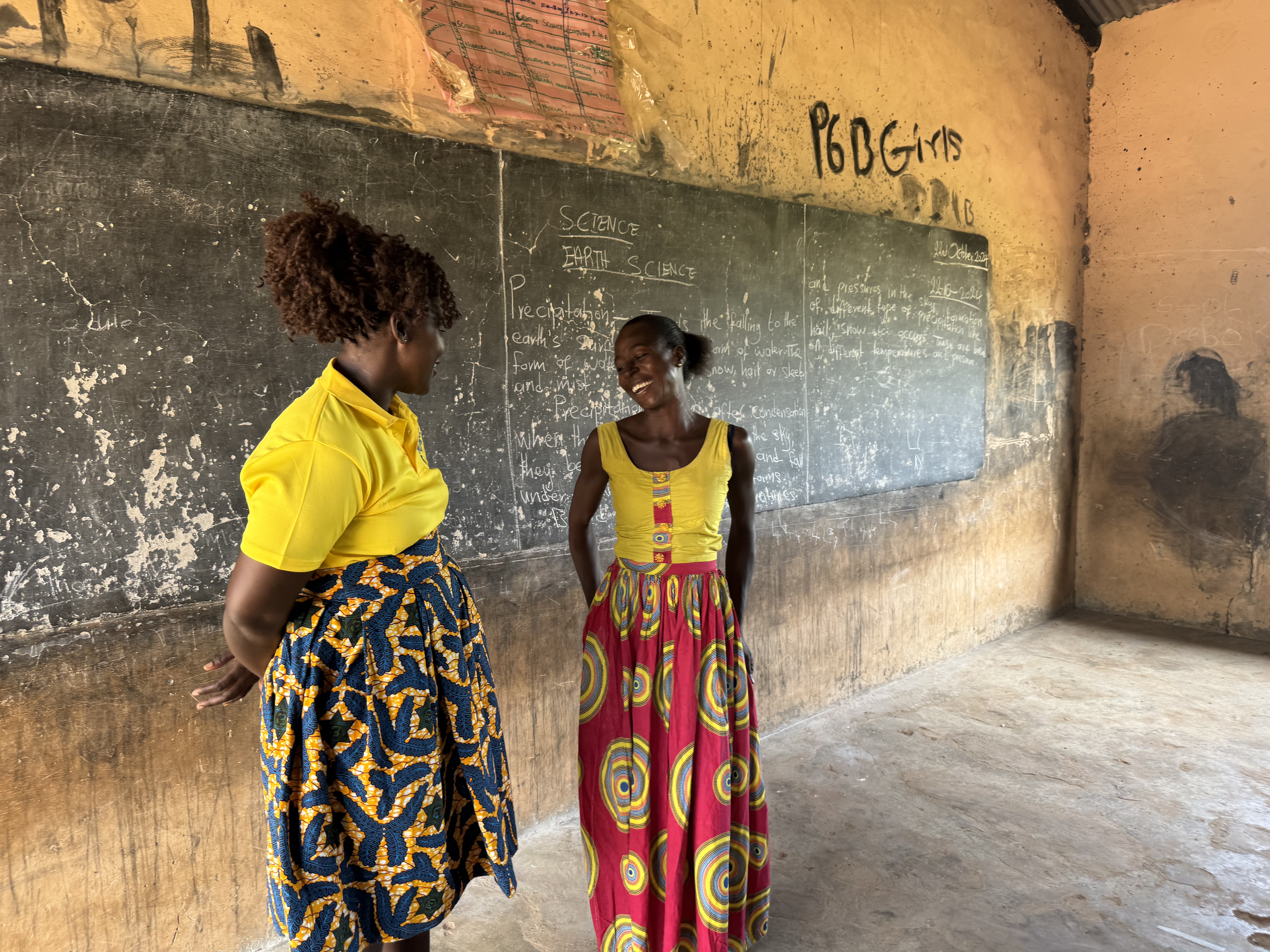 HOW COMMUNITY-LED INITIATIVES ARE KEEPING THE DOOR TO EDUCATION OPEN